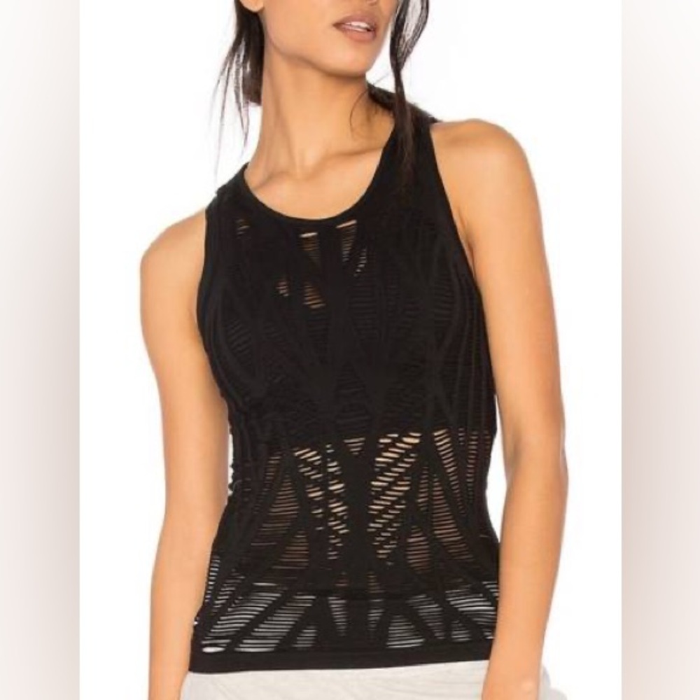🖤 ALO Yoga Gently Used Vixen Muscle Cut Out Layering Tank Black Size Small